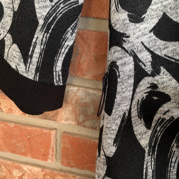 Joseph Ribkoff Snap Front Black Gray US 4 Duster Cardigan Kimono Abstract Cowl - Picture 8 of 14